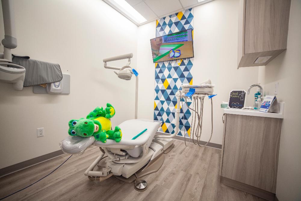 interior of kids dental exam room | dentist teaneck